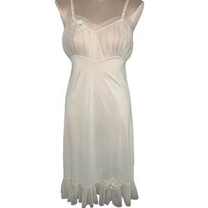 Kickernick Vintage Crystal Pleat Nylon Full Slip